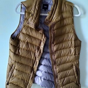 GAP Light Brown Quilted Puffer Vest